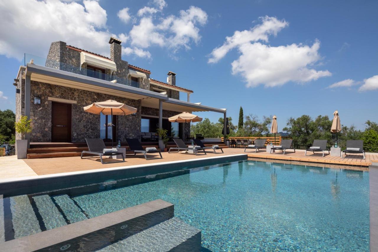 Nera Villa Mantouki