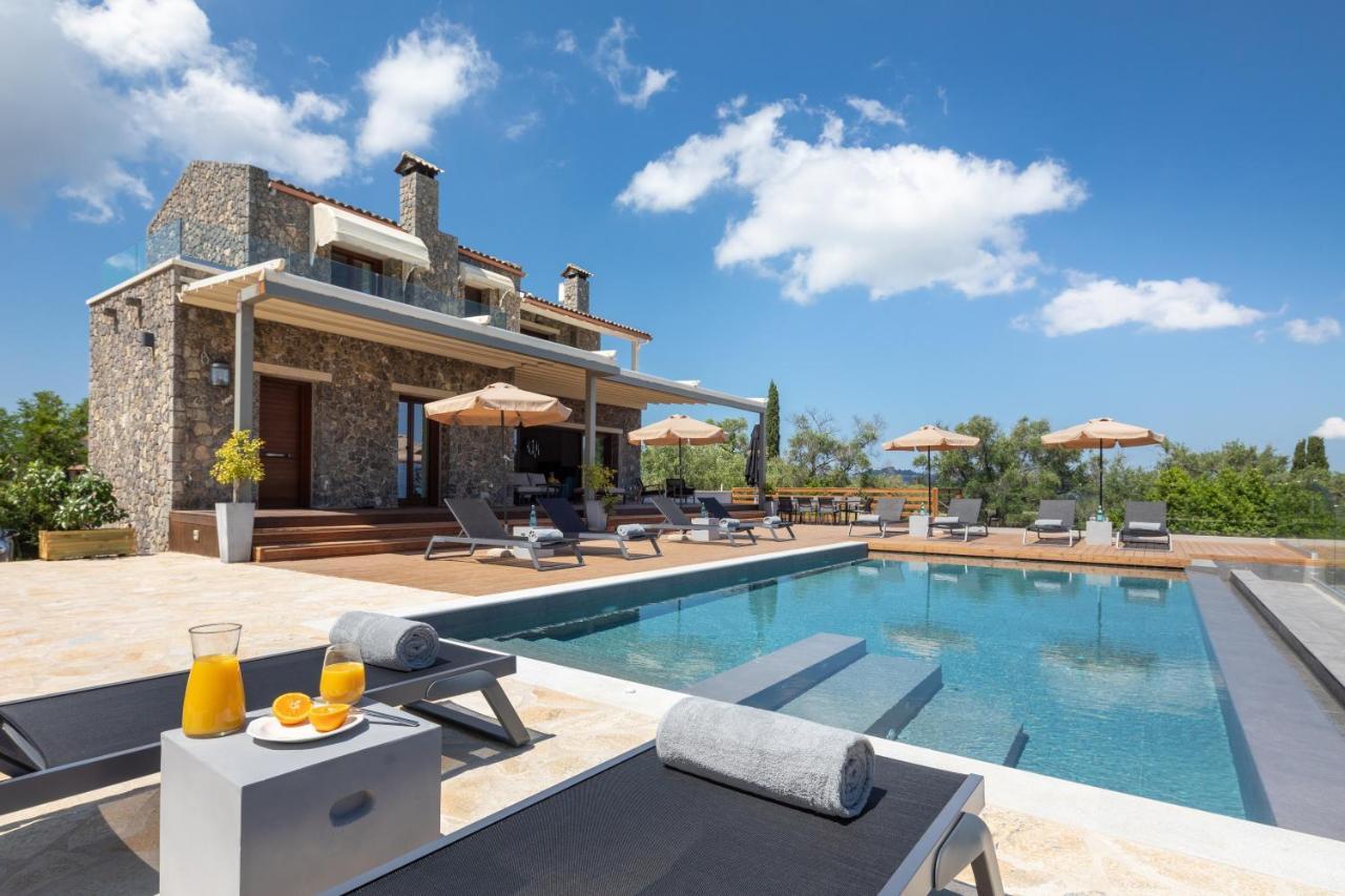 Nera Villa *